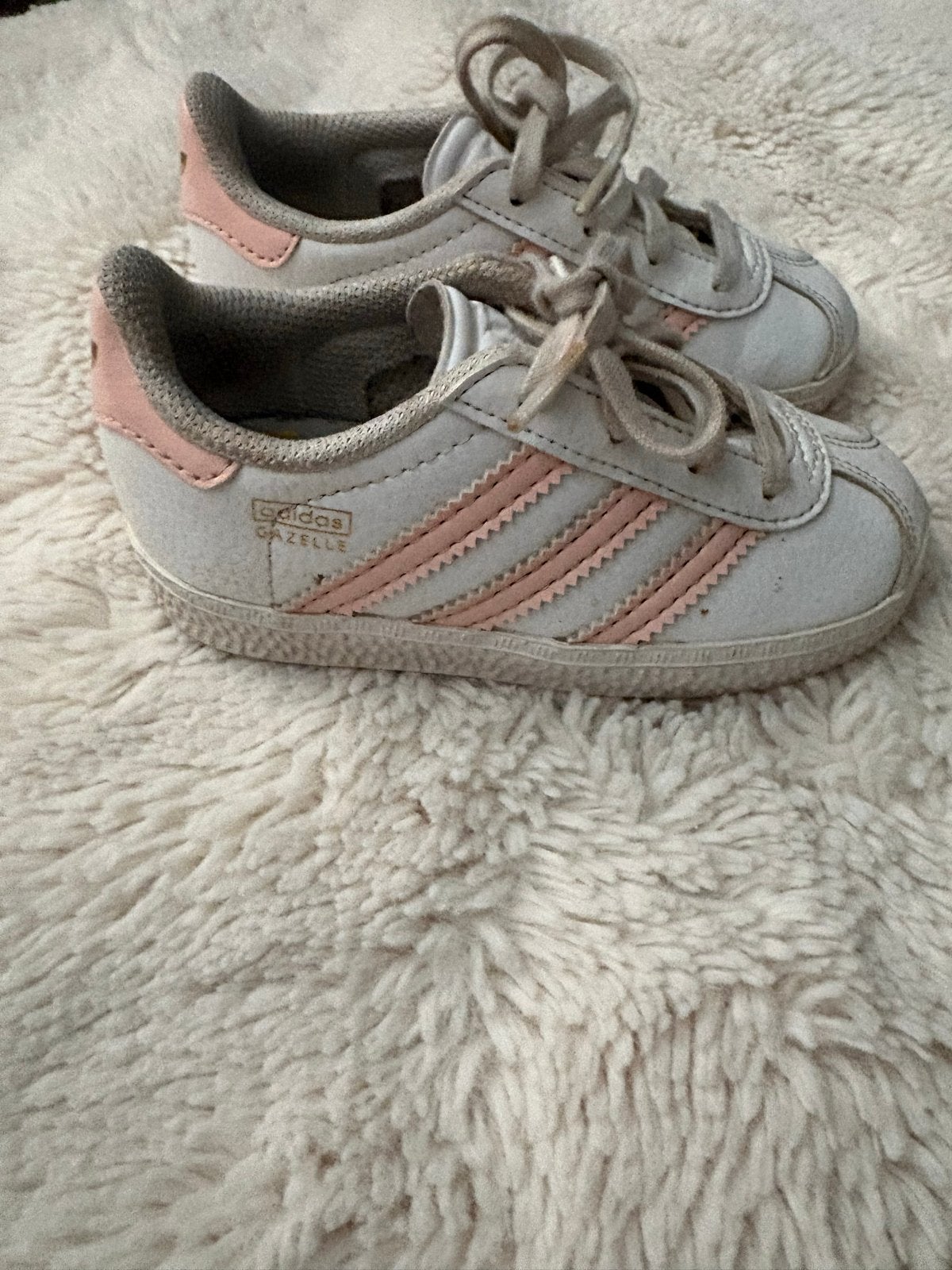 Adidas Gazelle sneakers maat 23 voor meisjes, Ophalen, Gebruikt, Meisje, Schoenen
