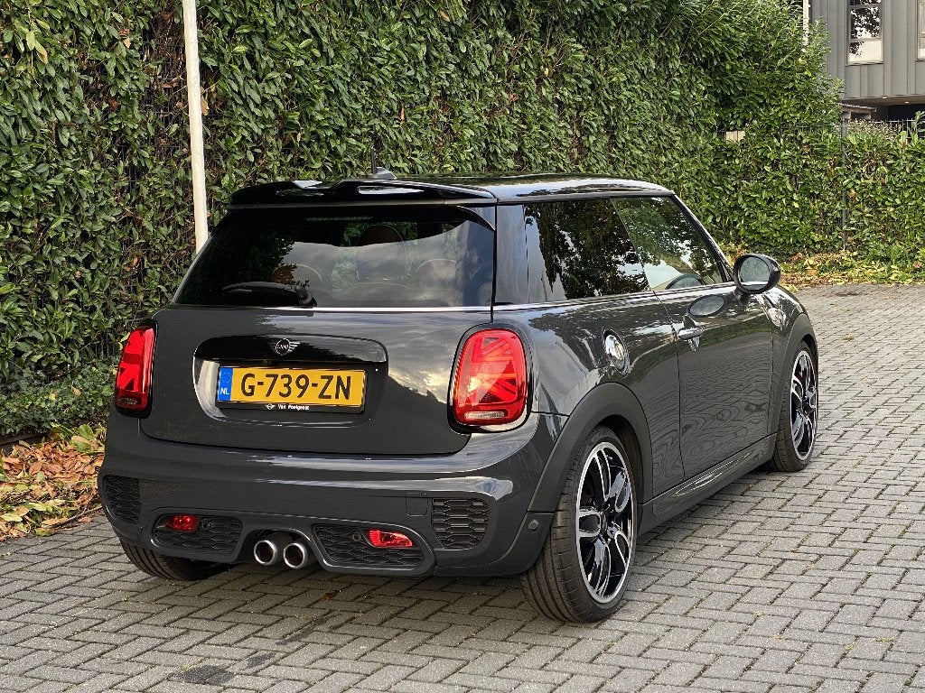 MINI Cooper S 2.0 JCW | Pano | Chester Leder | Harman Kardon, 1195 kg, Adaptive Cruise Control, Euro 6, 4 stoelen