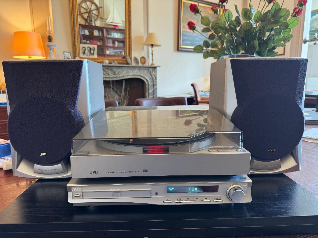JVC Stereo Set Tangentiaal Platenspeler CD Receiver en Boxen, Ophalen, Gebruikt, JVC, Tuner of Radio