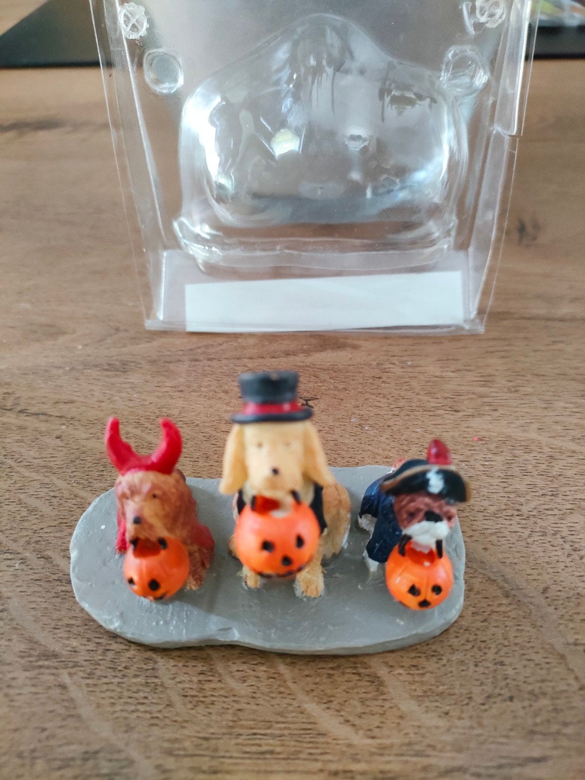 lemax spooky town trick or dog treats, Diversen, Ophalen