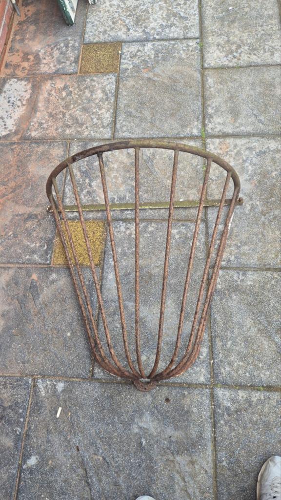 Grote Ouderwetse Hooiruif - 70x70cm, Ophalen