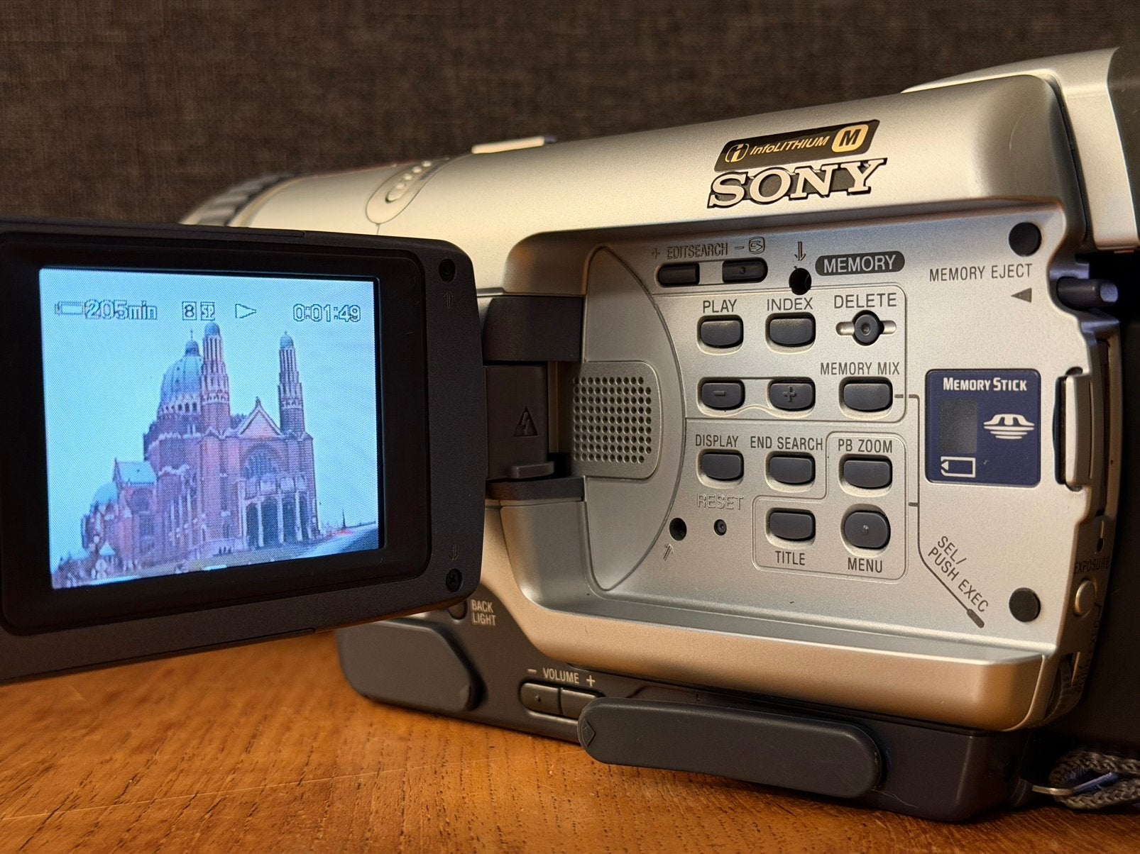 Sony DCR-TRV330E Digital8-camera, Verzenden, 20x of meer, Overige soorten, Zo goed als nieuw