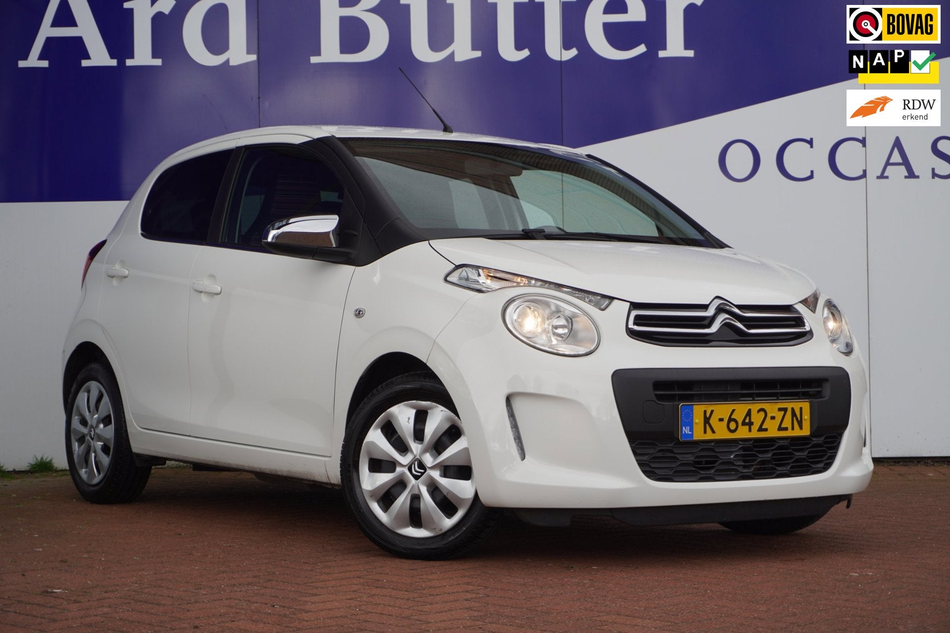 Citroen C1 1.0 VTi Feel+Dab+ airco+privacy-Glass+nieuwe-band, Auto's, Voorwielaandrijving, Dealer onderhouden, Stof, Gebruikt