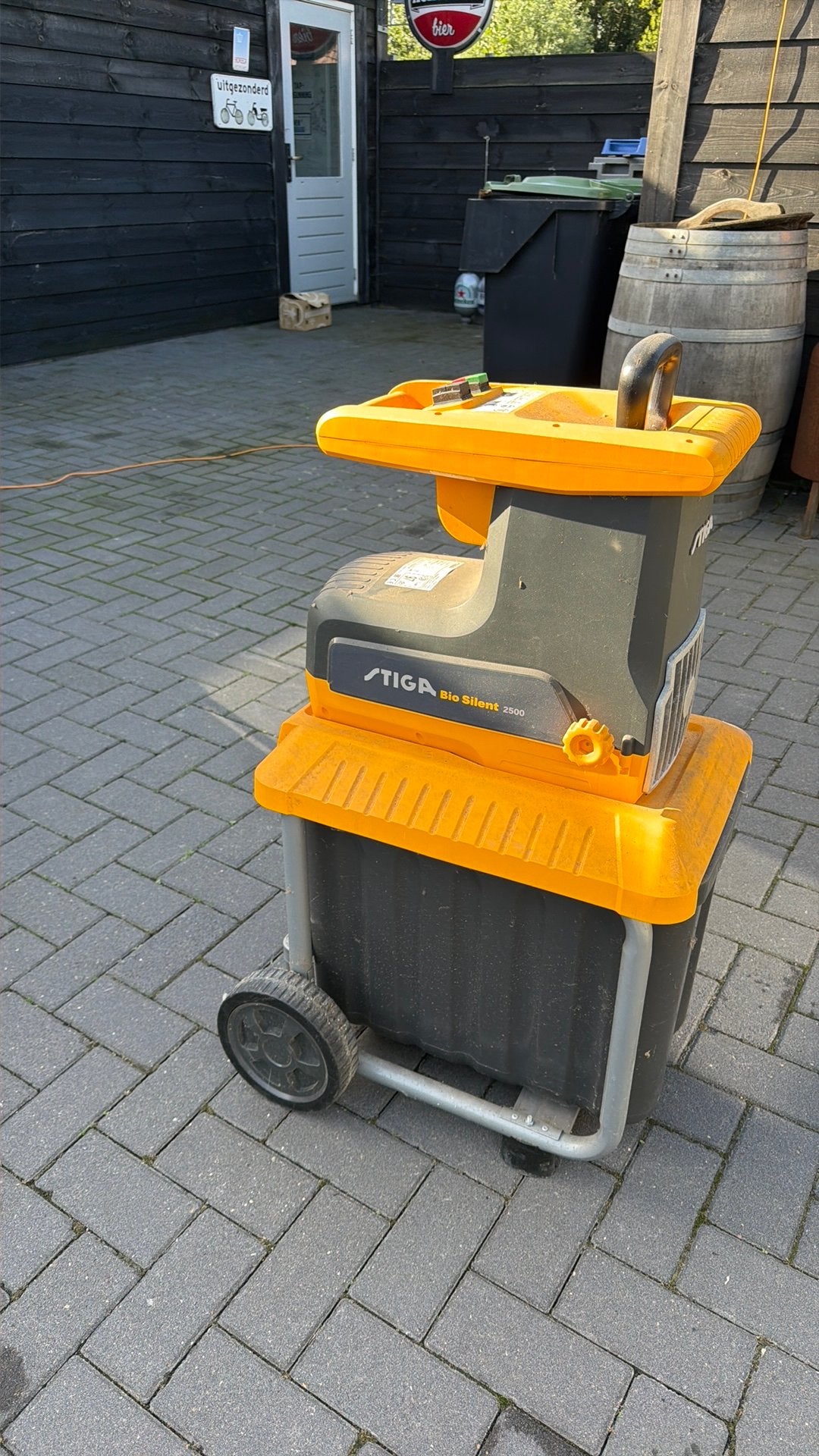 Stiga Hakselaar bio Silent 2500 zgan, Ophalen, ., Zo goed als nieuw, .