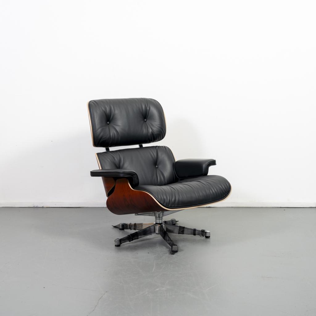 2x Vitra Eames Lounge Chair Palisander – Chroom