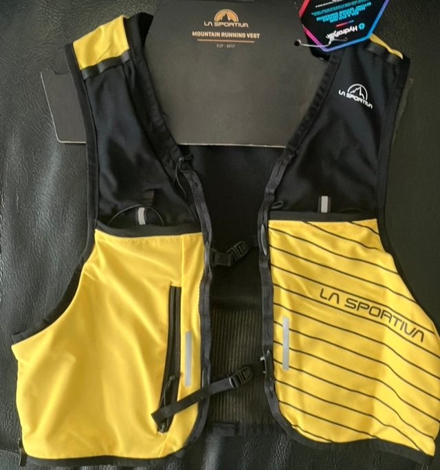 La Sportiva Ultra Trail loopvest 10 liter maat M, Overige merken, Nieuw, Ophalen of Verzenden, Kleding