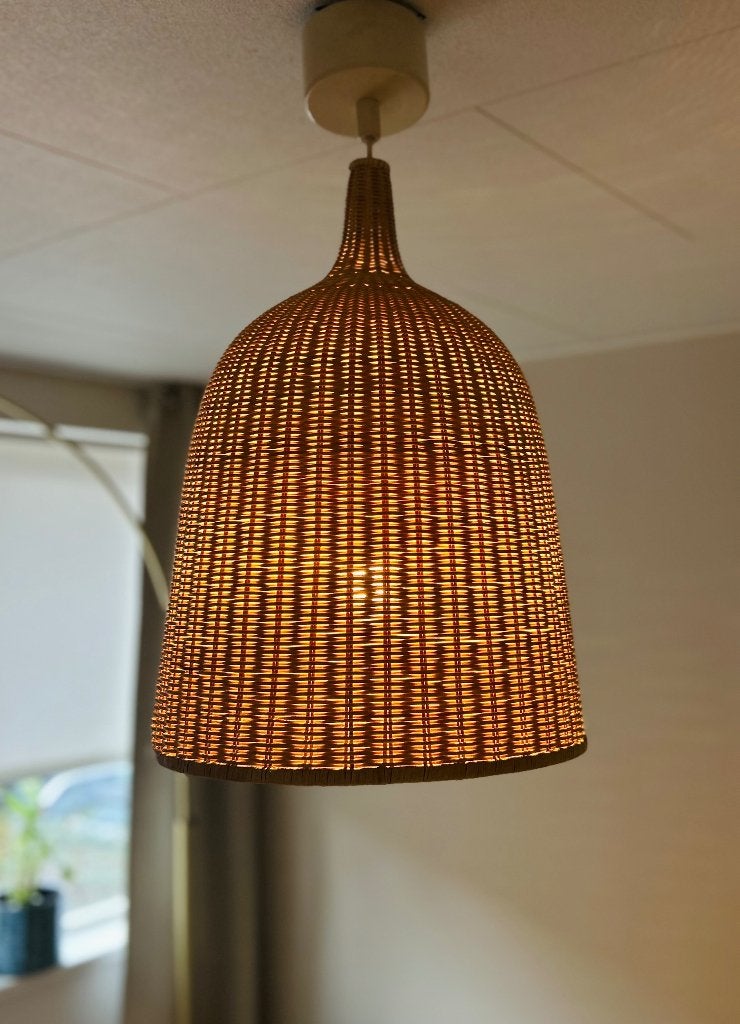 Sfeervolle rotan hanglamp, Huis en Inrichting, Ophalen, Gebruikt, Natuurlijk materiaal, E27 (groot)