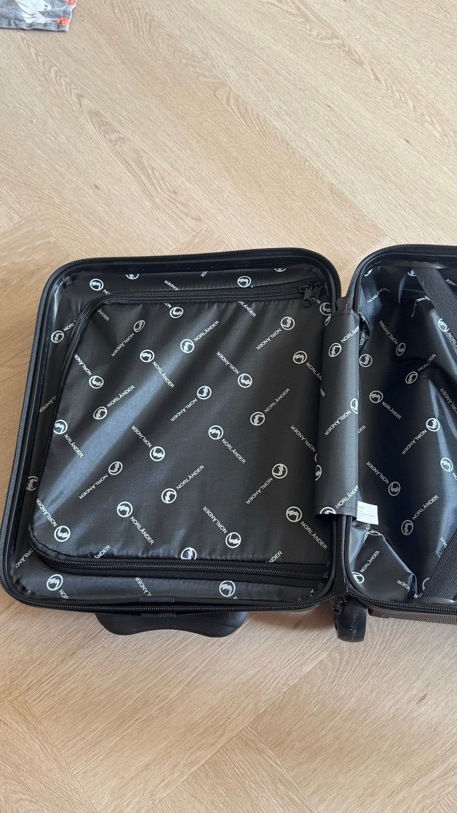 Norländer Handbagage Koffer - Zwart, Sieraden, Tassen en Uiterlijk, Koffers, Ophalen, Hard kunststof, Minder dan 50 cm, Zo goed als nieuw