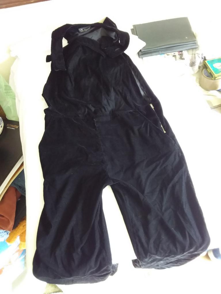 Reclaimed Vintage jurk 42 Asos damesjurk maat 42 zwart suede, Zwart, Maat 42/44 (L), Ophalen of Verzenden, Zo goed als nieuw