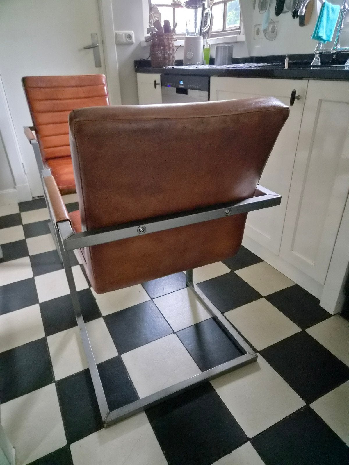 6. eetkamer stoelen, Ophalen, Zo goed als nieuw, Landelijk, Leer