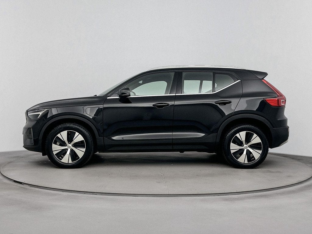 Volvo XC40 1.5 T2 Plus Bright | HARMAN KARDON | MEMORY STOEL, 12 maanden, Stof, Euro 6, Zwart
