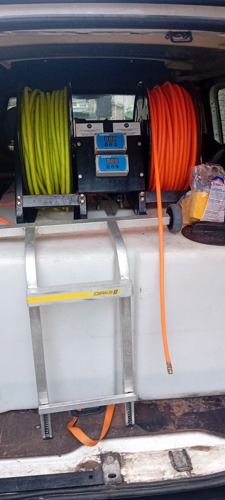 dubbele 650liter telewash systeem tuckerpole, Ophalen of Verzenden