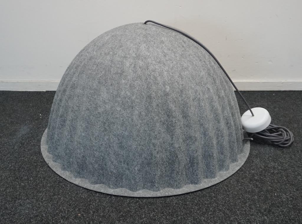Muuto Under the Bell Design Lampen | Hanglampen | Grijs, Kunststof, Gebruikt, -, -