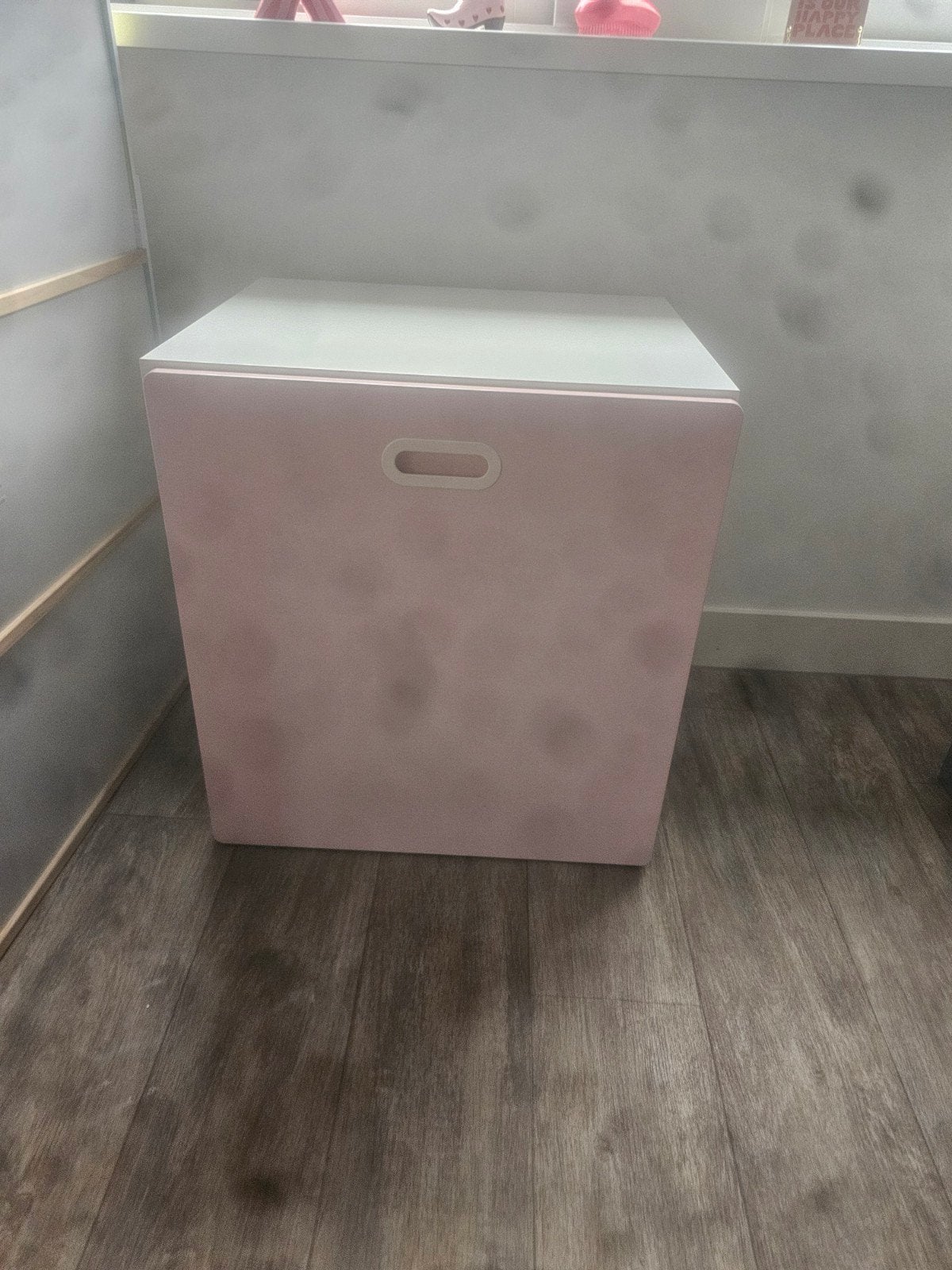 Roze kastje 60x60 cm met lade, Huis en Inrichting, Gebruikt, 1 of 2 laden, Minder dan 100 cm, 50 tot 75 cm