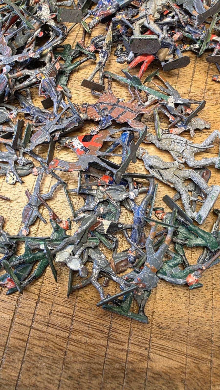 zeker 500 antieke tinnen soldaatjes, Antiek en Kunst, Verzenden