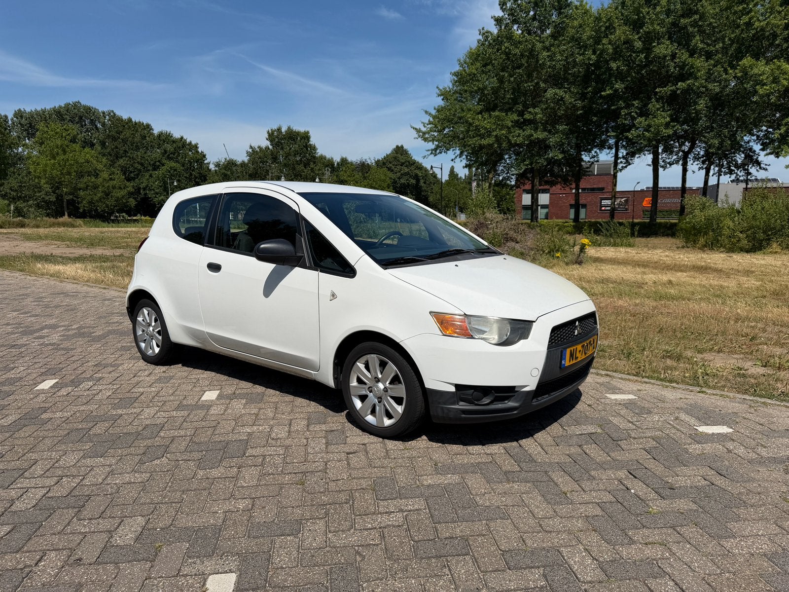 Mitsubishi Colt 1.1 12v 75pk Cleartec 3D 2009 Wit, Auto's, Mitsubishi, Particulier, Colt, Benzine, B, Hatchback, Handgeschakeld