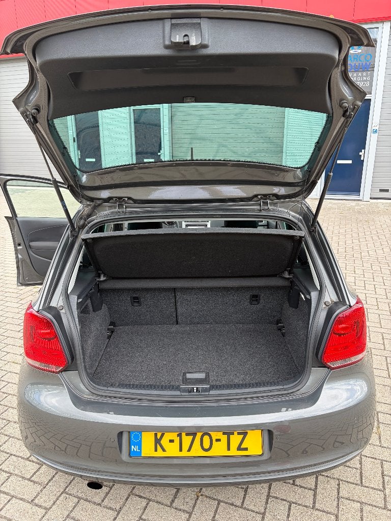 Foto 16 van Volkswagen Polo 1.2 TSI DSG Pano Apple Carplay 2014 Grijs