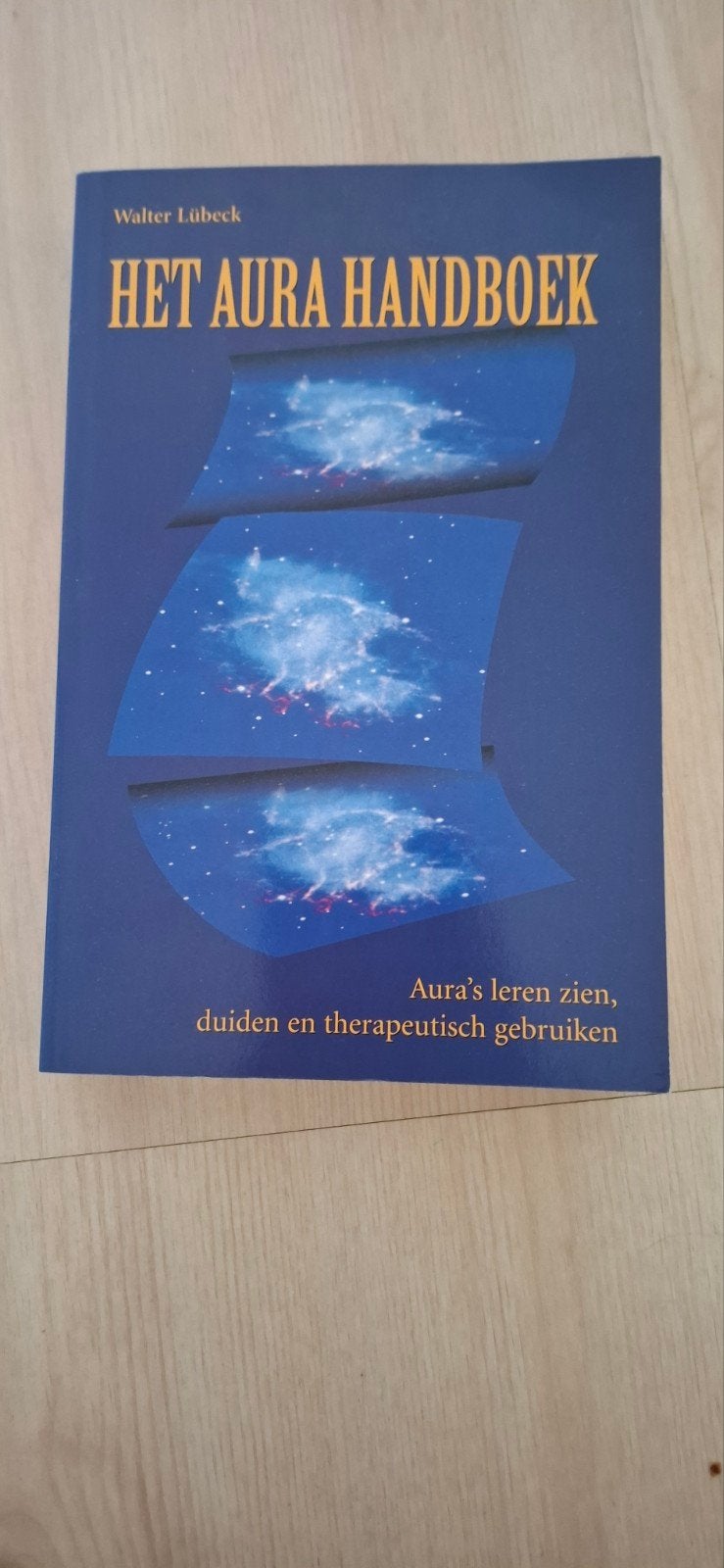 Het Aura Handboek - Walter Lübeck, Ophalen of Verzenden, Zo goed als nieuw, Instructieboek, Walter lubeck