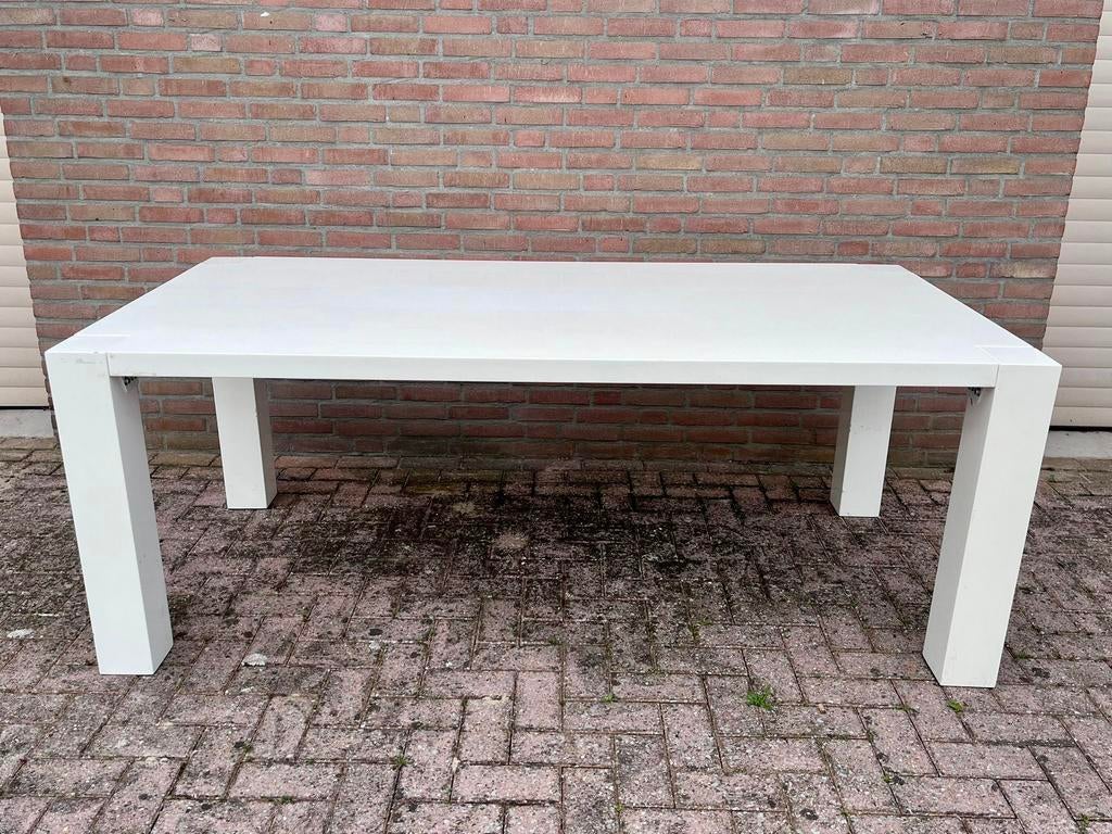 Mooie grote eettafel – wit hoogglans, Ophalen, Gebruikt