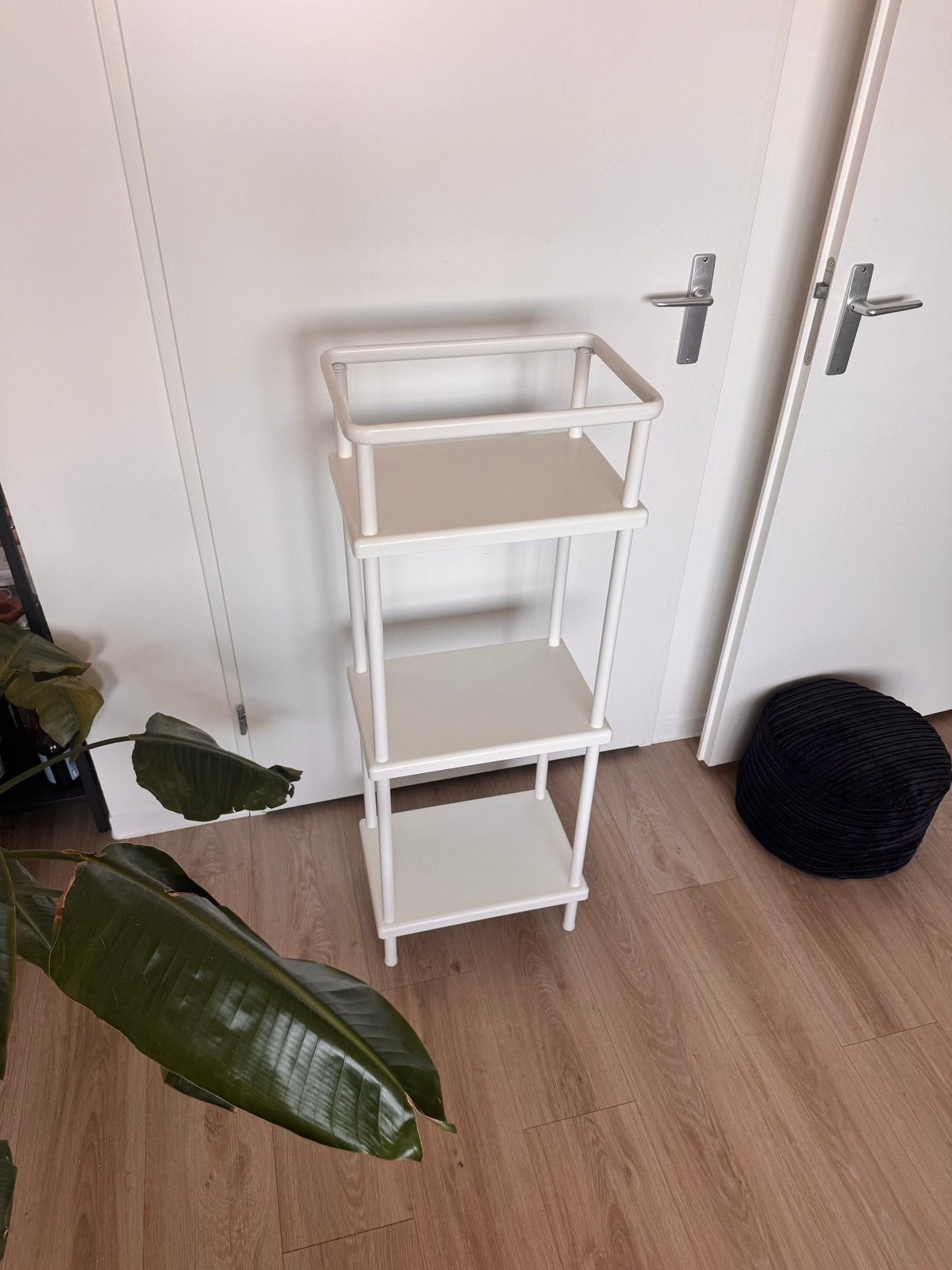 DYNAN Shelf Unit with Towel Rail / Kast met Handdoekrek, Ophalen, Zo goed als nieuw