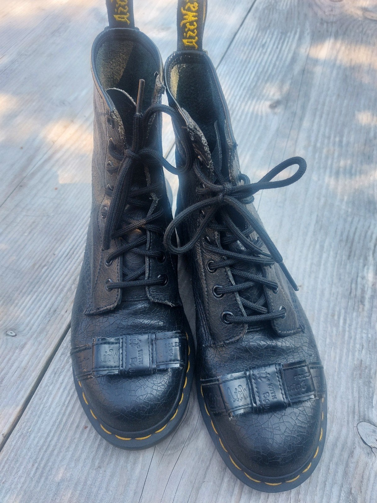 Dr. Martens 1460 Crackle Bow Zwart Maat 40, Ophalen of Verzenden, Gedragen, Zwart