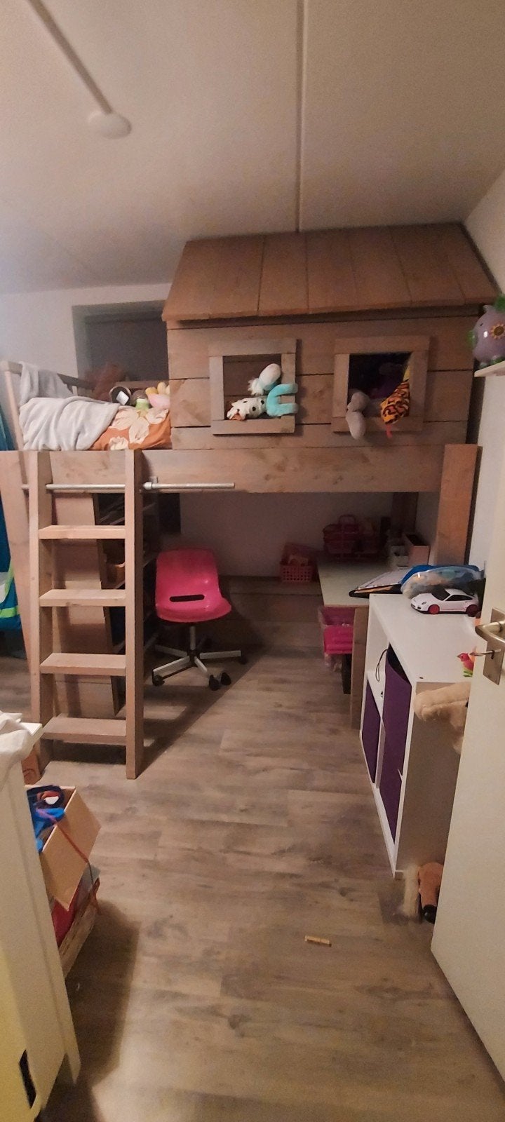 Steiger Houten Hoogslaper met huisje ,Bureau, boekenkast, Ophalen, Gebruikt, Eenpersoons, 90 cm