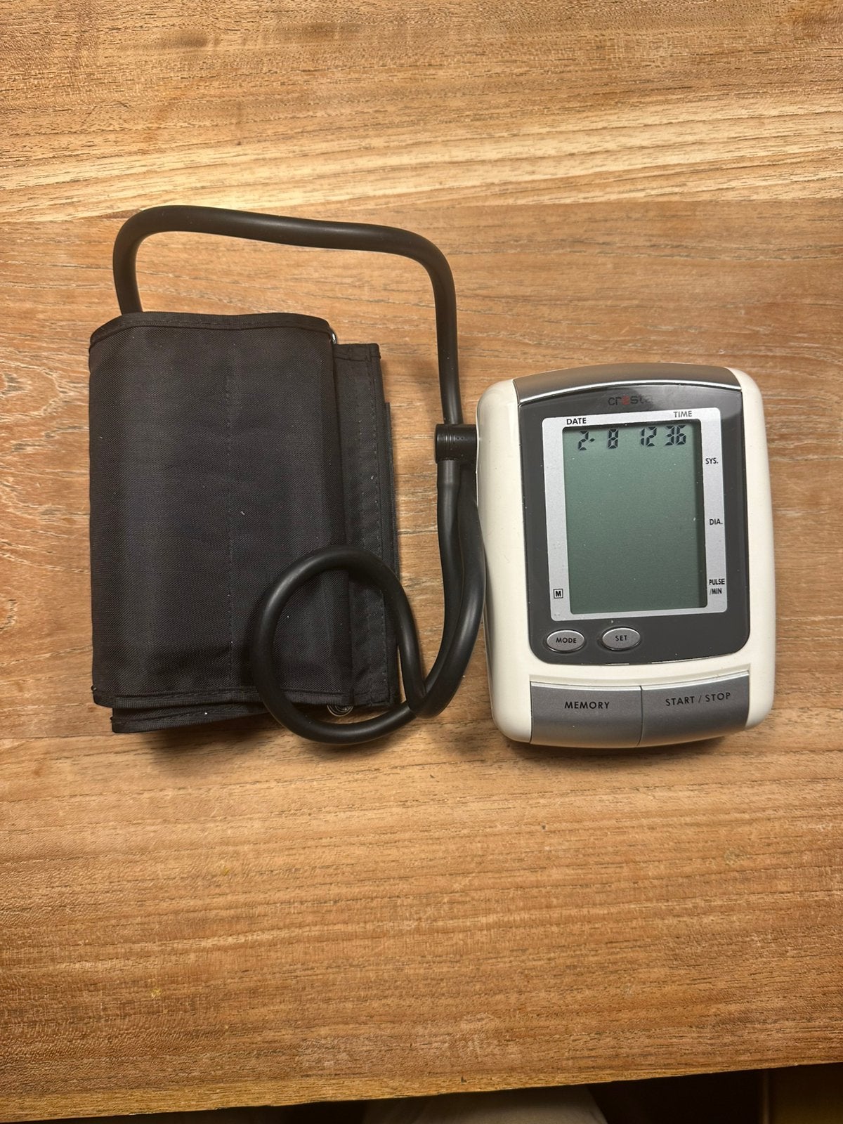 Cresta HL888AA digitale bloeddrukmeter, Ophalen of Verzenden, Zo goed als nieuw