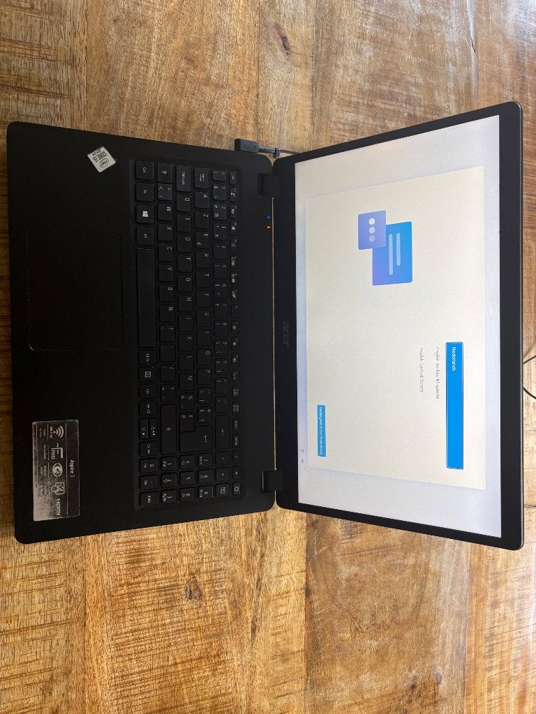 Acer Aspire 3, Ophalen, 2 tot 3 Ghz, 15 inch, Zo goed als nieuw