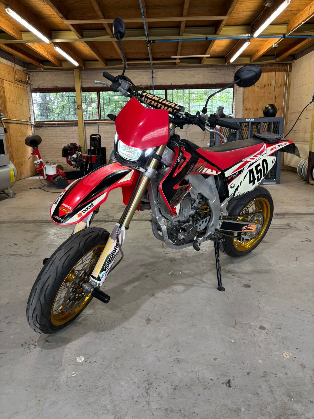 Honda crf 450cc supermoto, Motoren, Motoren | Honda, Particulier, SuperMoto, 12 t/m 35 kW, 1 cilinder, Minimaal motorrijbewijs A2