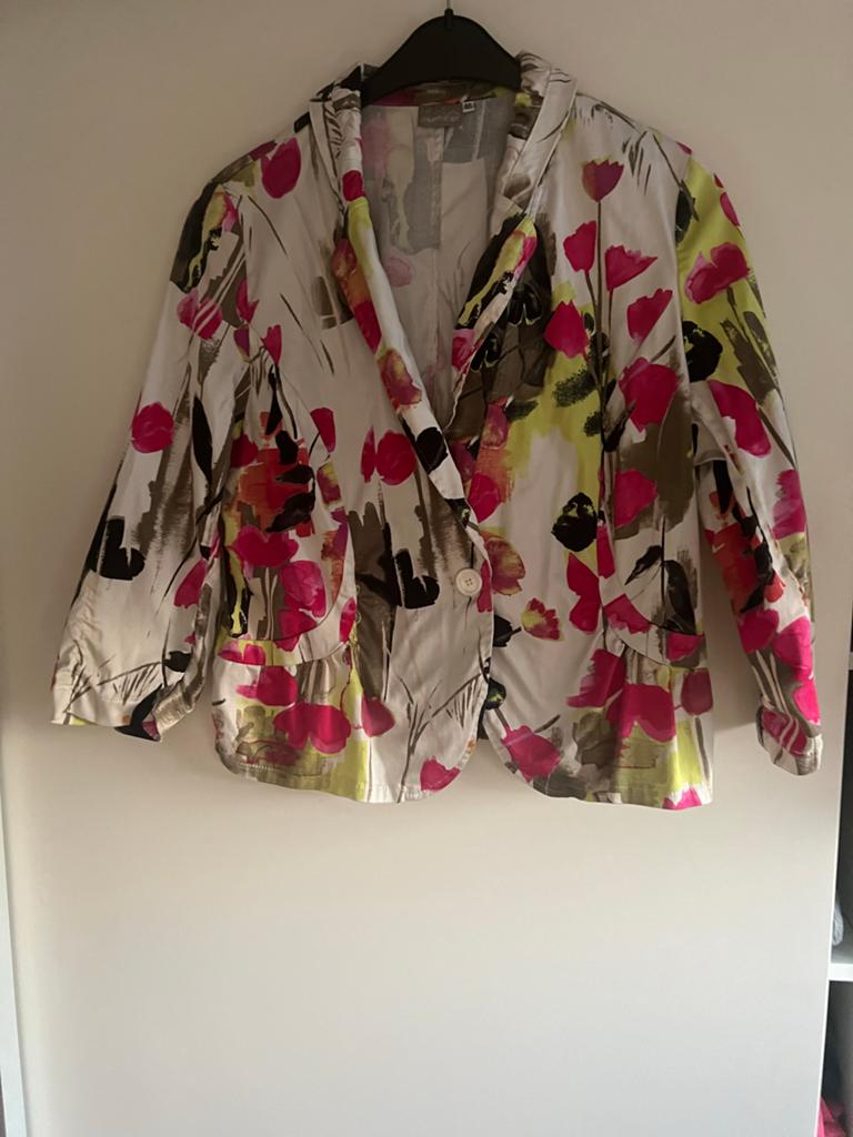 Prachtige Dreamstar Jasje, Wit, Maat 46/48 (XL) of groter, Ophalen of Verzenden, Zo goed als nieuw