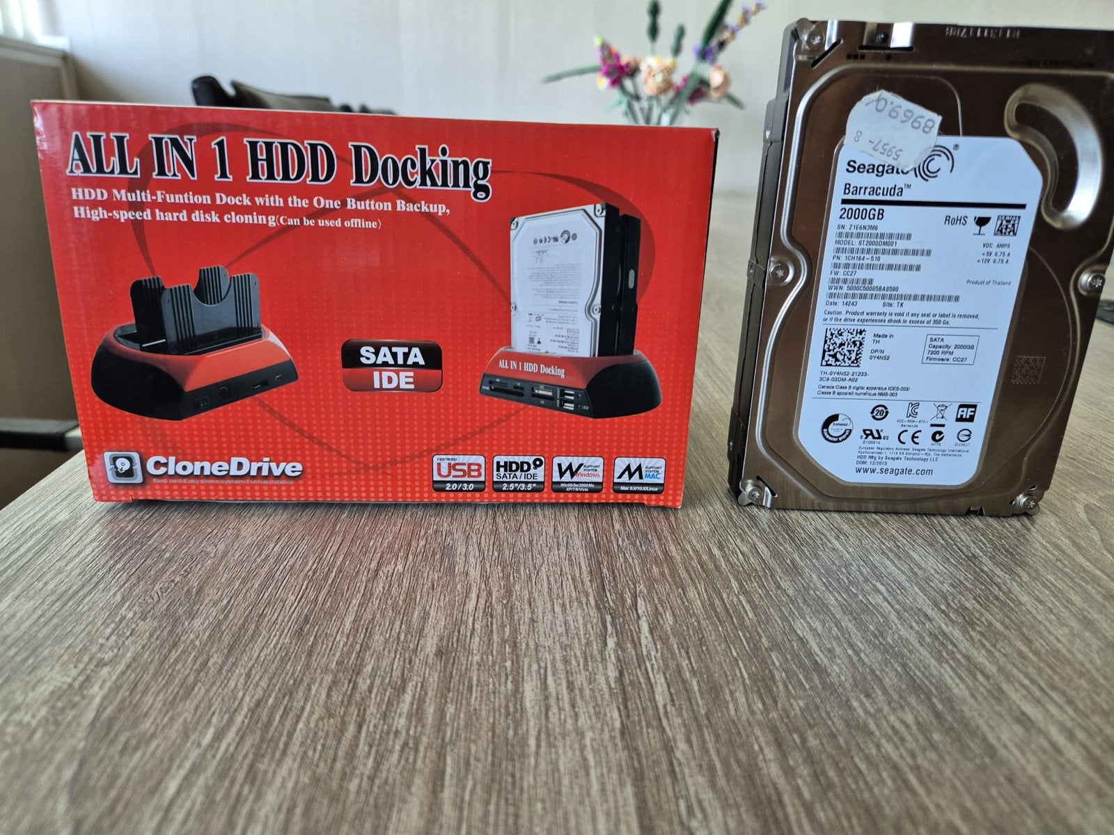 Seagate Barracuda 2TB HDD met All-in-1 Docking Station, Ophalen, Zo goed als nieuw, Intern, HDD