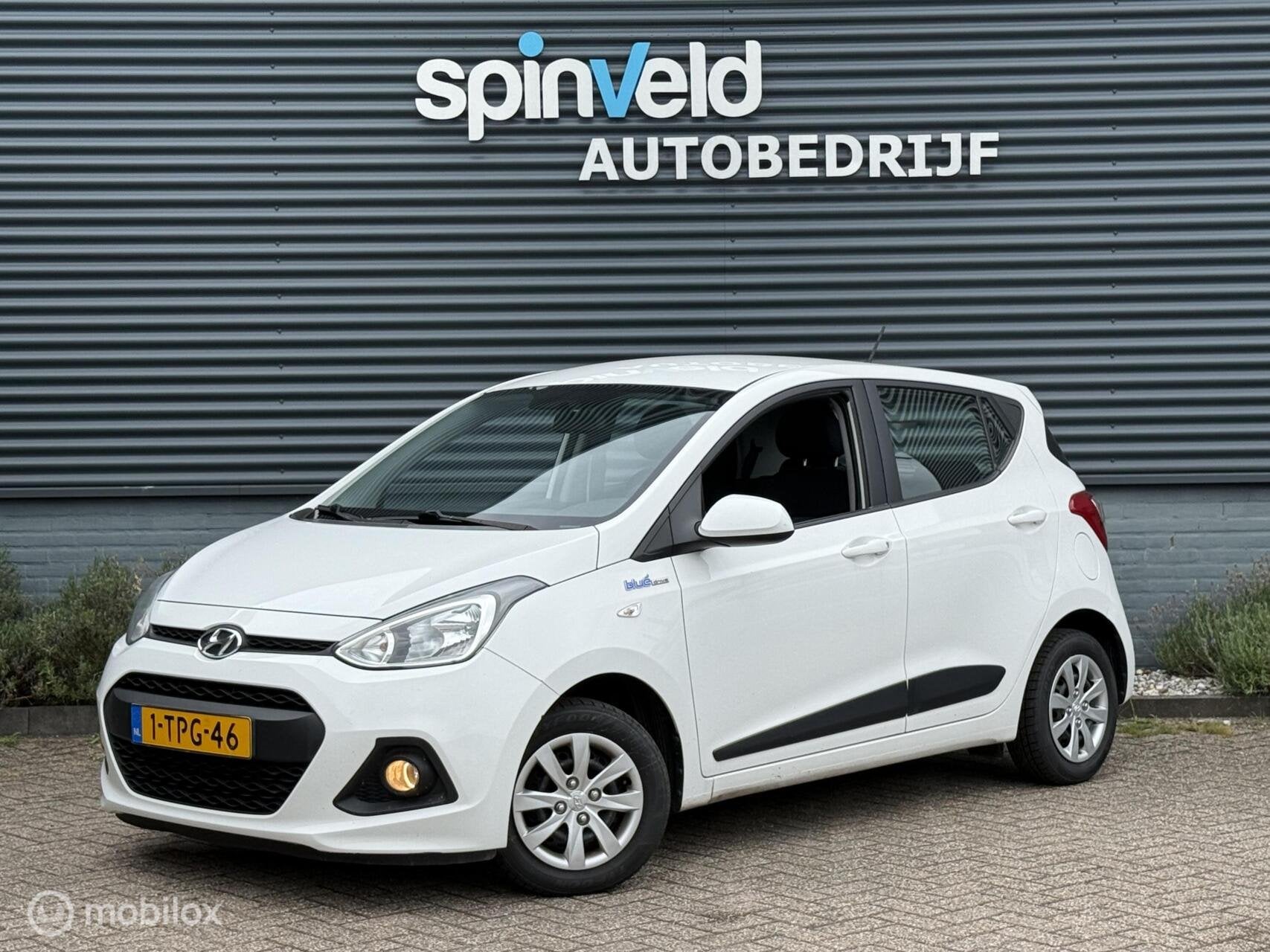 Hyundai i10 1.0i i-Motion - Navi - Climate - Nap -, Auto's, Euro 5, Gebruikt, 31 €/maand, Origineel Nederlands