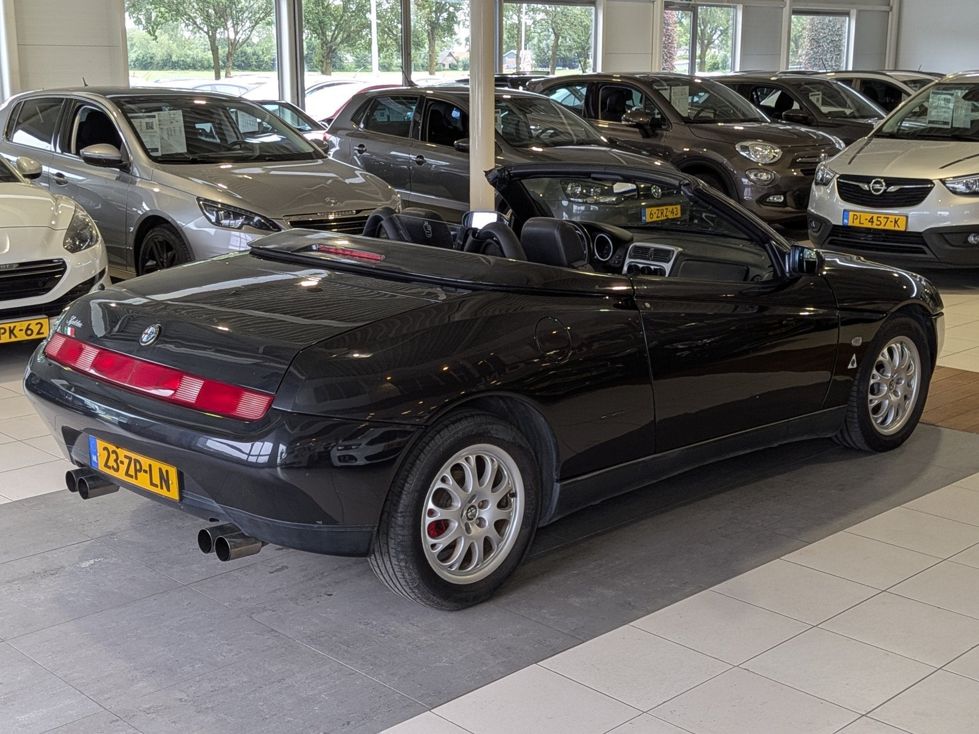 Alfa Romeo Spider 2.0-16V T.Spark Airco, Stuurbekrachtiging, foto 4