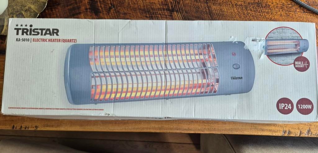 Tristar KA-5010 Elektrische Quartz Kachel - Nieuw in Doos, Ophalen, Minder dan 30 cm, 60 tot 150 cm, 800 watt of meer