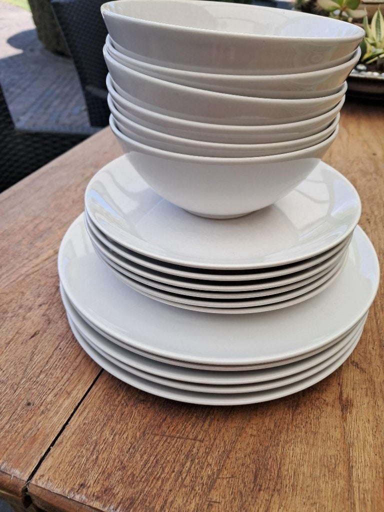 IKEA fargklar servies,  set wit borden kommen, Gebruikt, Keramiek, IKEA, Ophalen of Verzenden