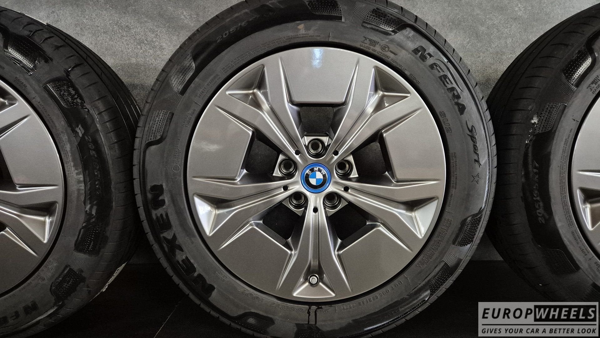 BMW X1 U11 iX1 U11 X2 U10 17 Inch Styling 864 Zomerbanden