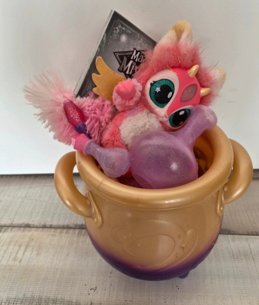 Magic Mixies Magische Ketel met Roze Mixie Pluche, Ophalen of Verzenden, Zo goed als nieuw, Jongen of Meisje