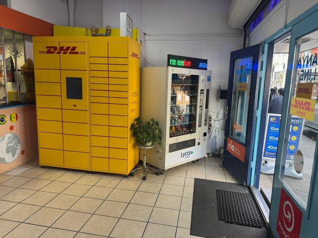 ZAAK TER OVERNAME – RANYA LINE – DEN HAAG CENTRUM, Ophalen, Nieuw