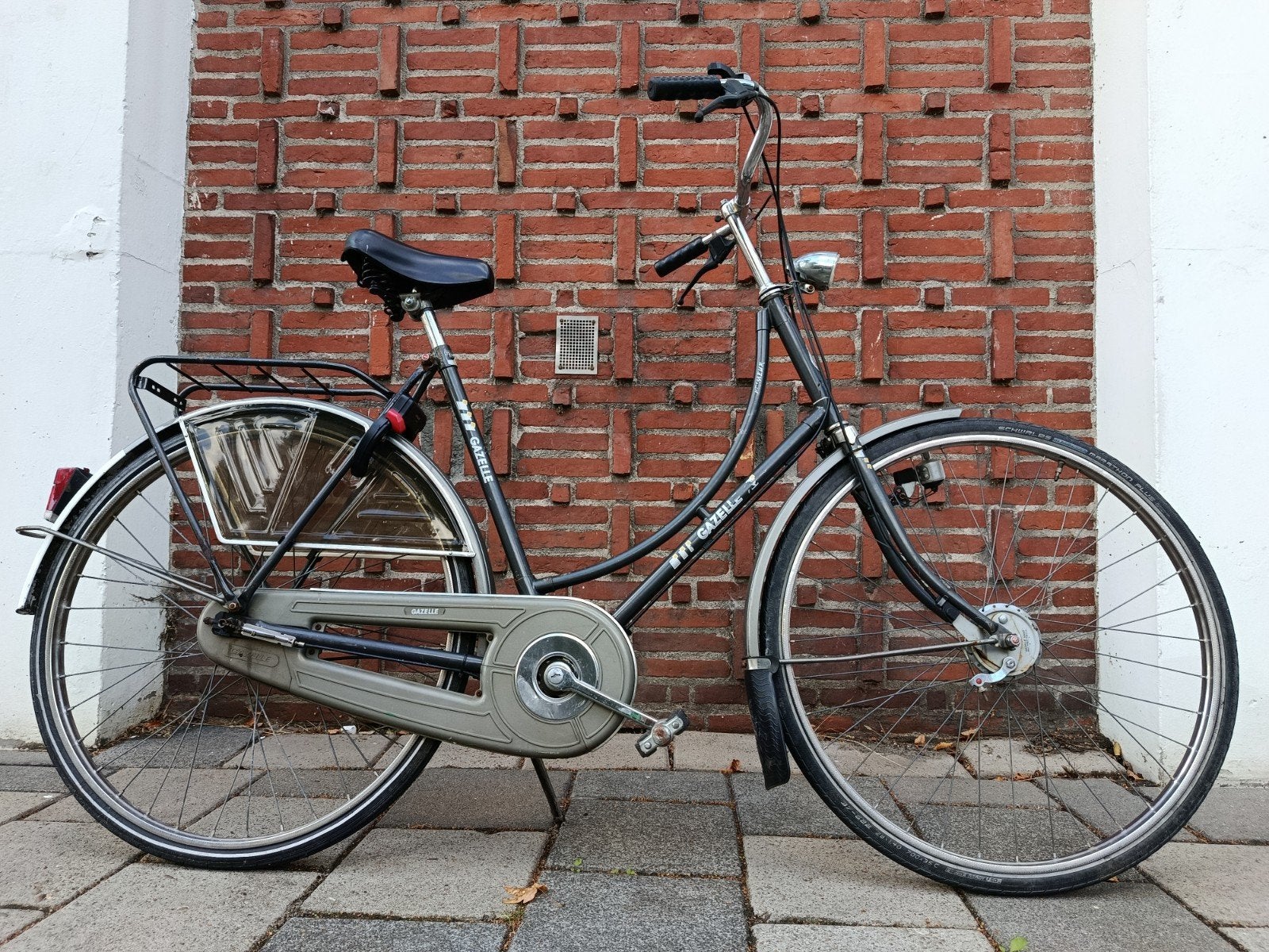 Damesfiets Gazelle met 3 versnellingen en AXA slot, 53 tot 56 cm, Ophalen, Zo goed als nieuw, Versnellingen