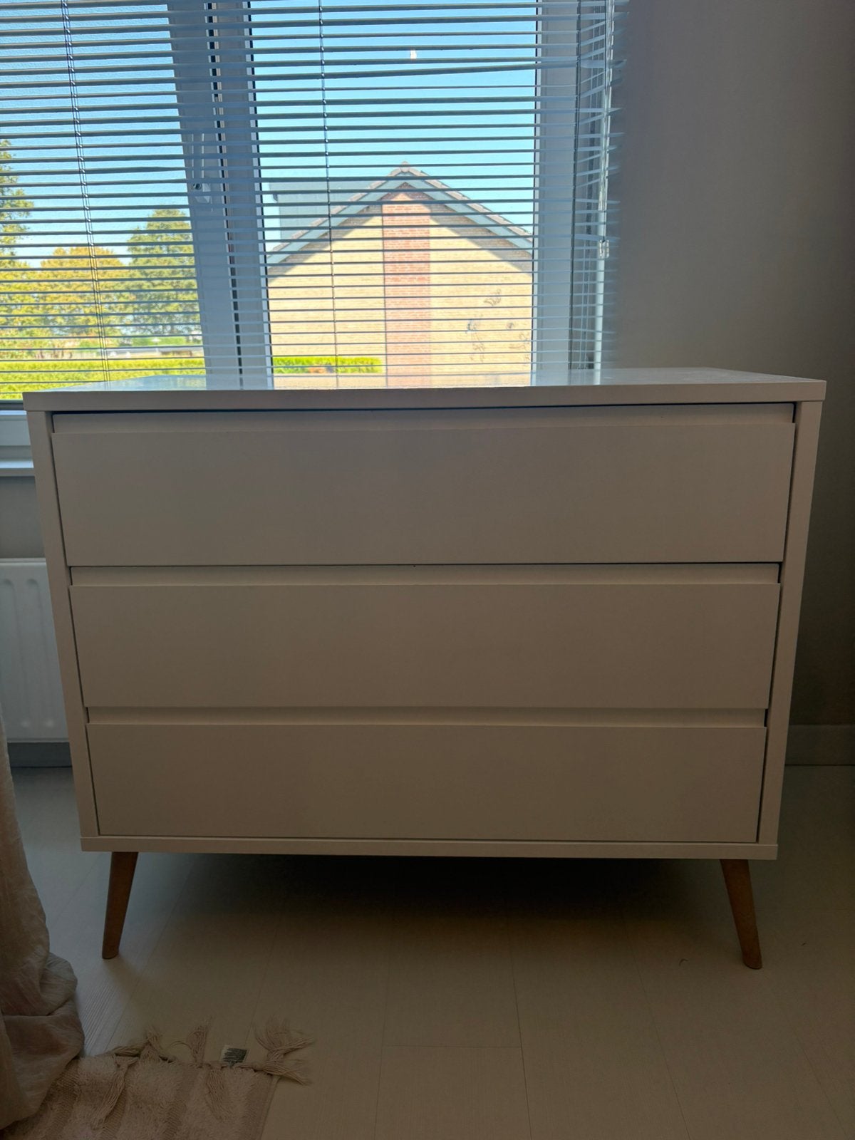 Commode wit, Ophalen, 100 tot 150 cm, Zo goed als nieuw, 3 of 4 laden