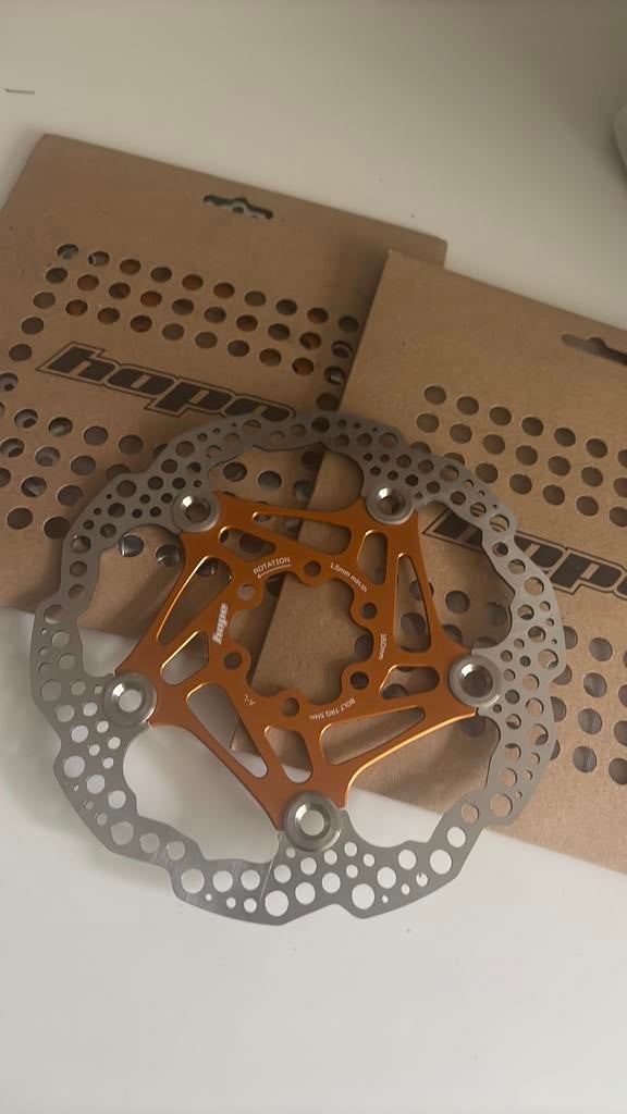 Hope Oranje Floating disc 6-bolt 160mm. 2 stuks., Fietsen en Brommers, Ophalen of Verzenden, Nieuw