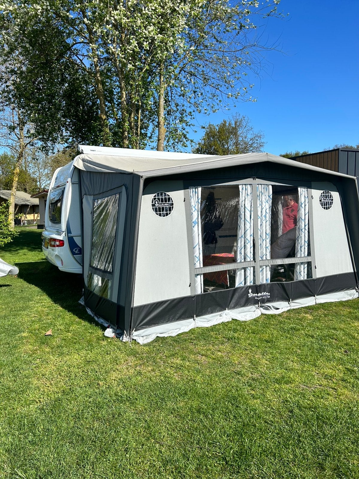 Hele mooie Isabella Magnum 400 deeltent met carbon frame, Ophalen, Zo goed als nieuw, Minder dan 15 m²