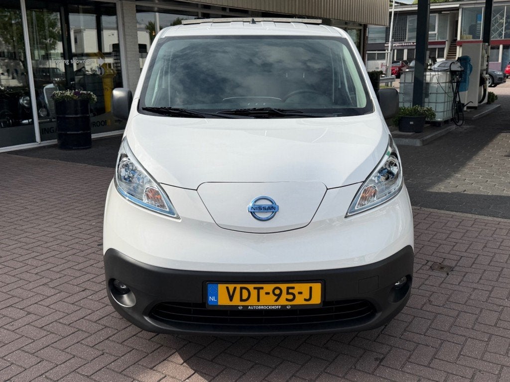 Nissan E-NV200 OPTIMA 40 KWH KOELWAGEN DAG/NACHT ZONNEPANEEL, Auto's, Bestelauto's, Wit, Origineel Nederlands, 2 stoelen, Electronic Stability Program (ESP)