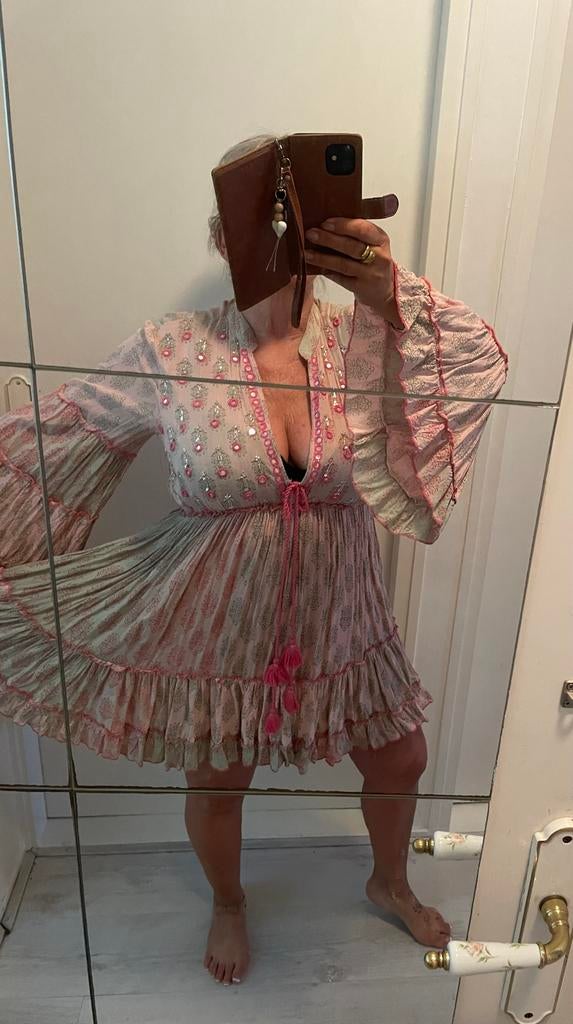 Boho/Ibiza jurkje oud roze met kwastjes en wijde mouwen, Maat 38/40 (M), Ophalen of Verzenden, Roze, Gedragen