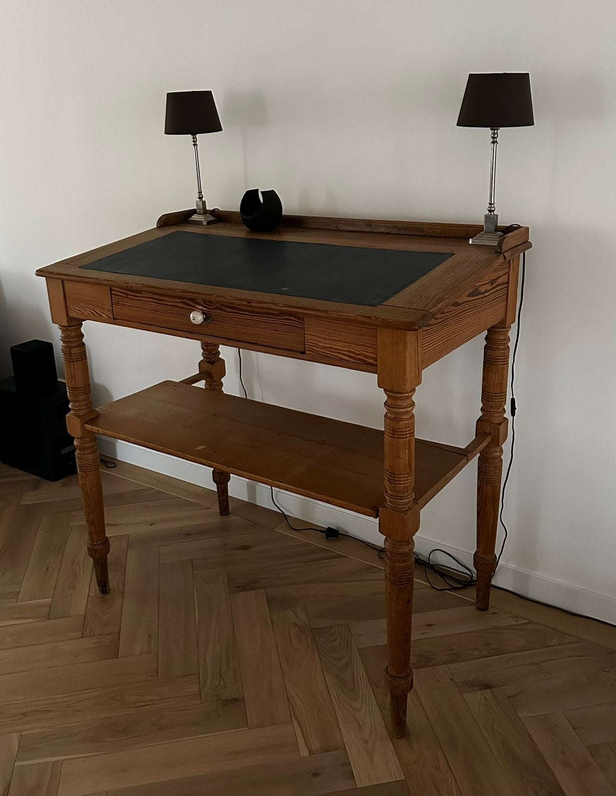 Mooi antieke schrijftafel, Ophalen, Gebruikt, 100 tot 150 cm, Eikenhout
