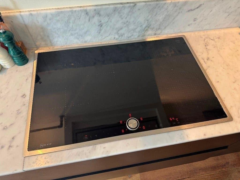 Luxe moderne eilandkeuken met Carrara marmer GEDEMONTEERD, Zwart, Overige typen, Ophalen of Verzenden, Zo goed als nieuw