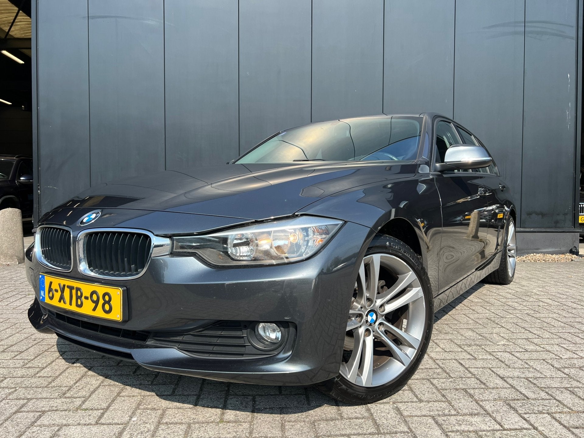 BMW 3-serie Touring 316i '14 Navi/18'Lmv/OrgNl/ElekAchterKle, Auto's, BMW, Gebruikt, Euro 6, 4 cilinders, Start-stop-systeem