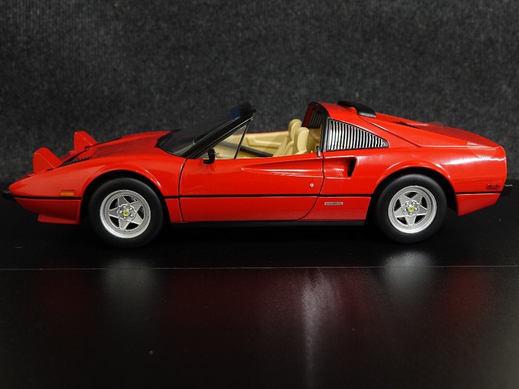 KK-Scale 1:12 Ferrari 308 GTS rood, groen, zwart. Magnum PI, Auto, Onbekend, Nieuw, Ophalen of Verzenden