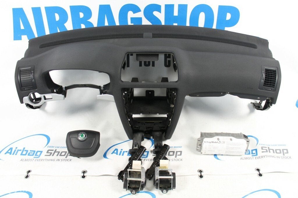 Airbag set - Dashboard Skoda Octavia facelift (2009-2013), Auto-onderdelen, Gebruikt, Ophalen of Verzenden