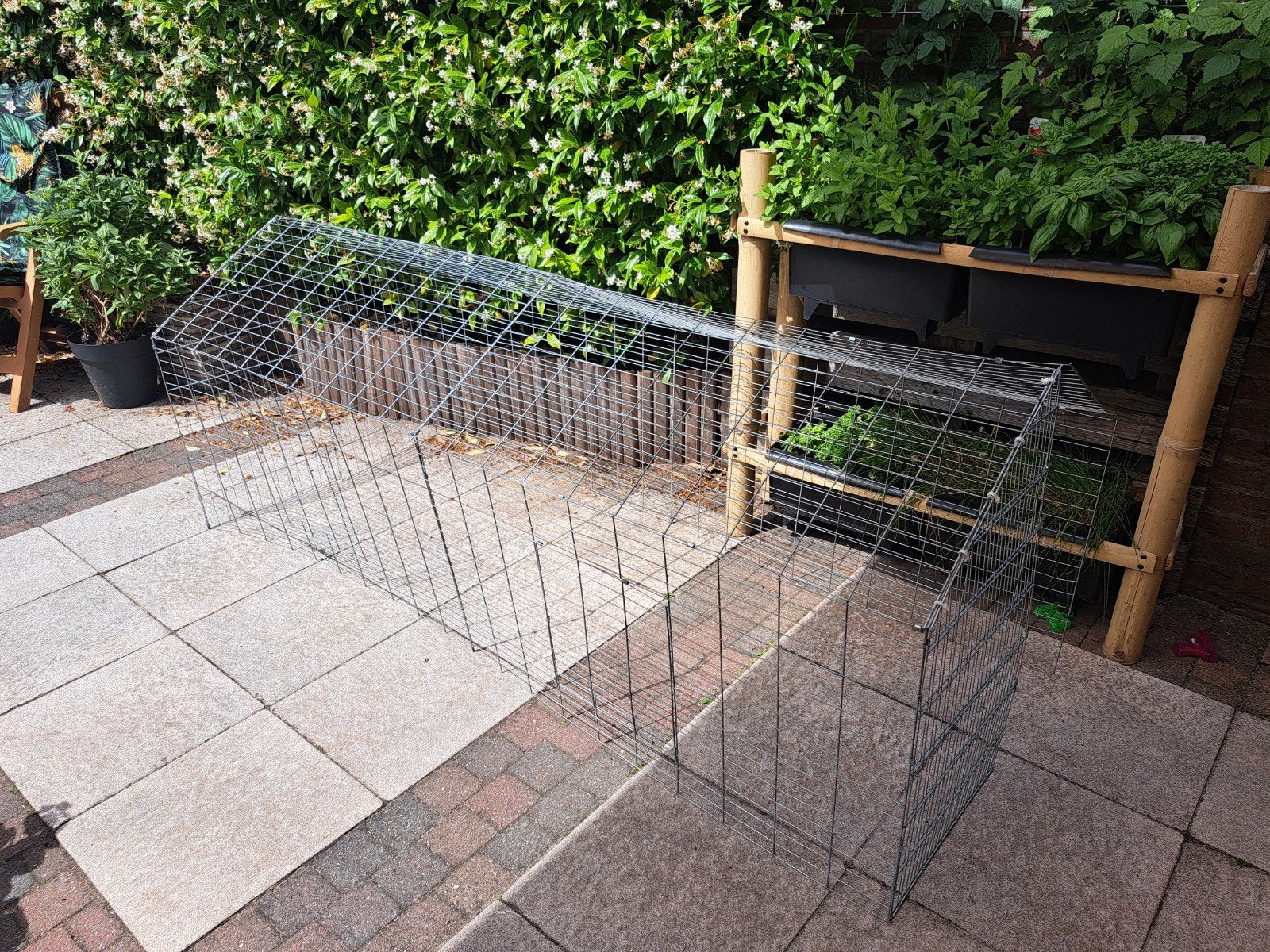 Konijnenren met dak, Dieren en Toebehoren, Knaagdieren en Konijnen | Hokken en Kooien, Ophalen of Verzenden, 110 cm of meer, Ren